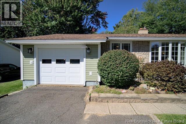 35 Walker Street, Fredericton, New Brunswick  E3A 3E2 - Photo 38 - NB148016