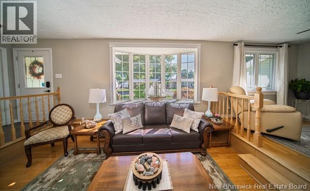 35 Walker Street, Fredericton, New Brunswick  E3A 3E2 - Photo 6 - NB148016