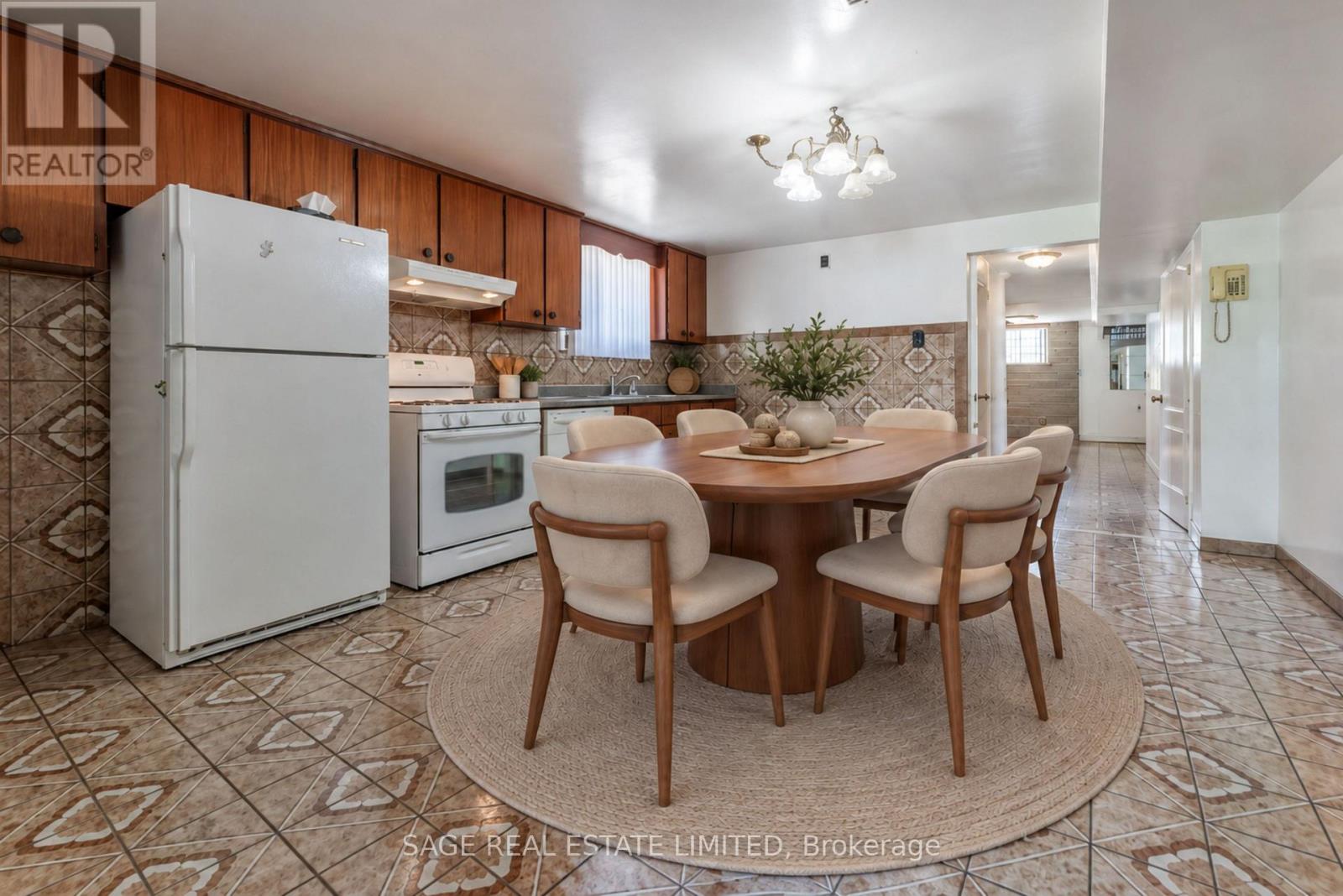 21 Debby Court, Toronto, Ontario  M9N 2L7 - Photo 15 - W13807988