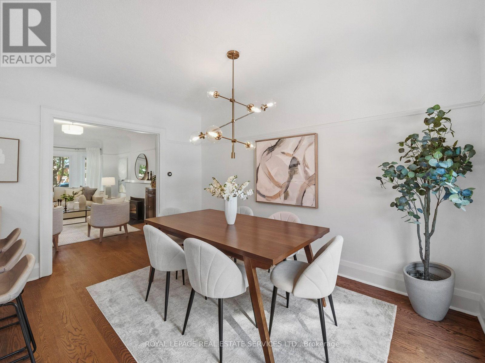 276 Durie Street, Toronto, Ontario  M6S 3G3 - Photo 11 - W13808030