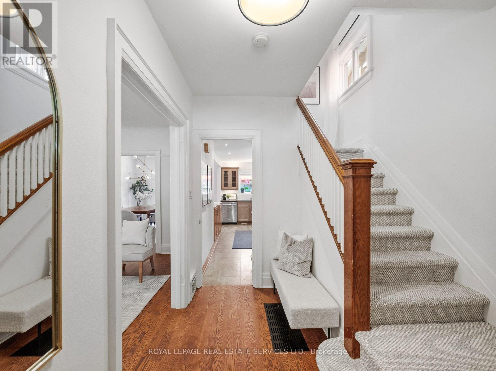 276 Durie Street, Toronto, Ontario  M6S 3G3 - Photo 21 - W13808030