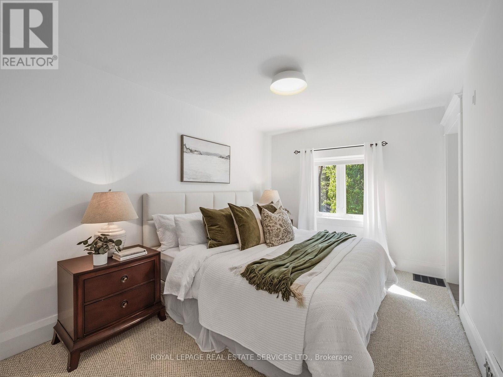 276 Durie Street, Toronto, Ontario  M6S 3G3 - Photo 22 - W13808030