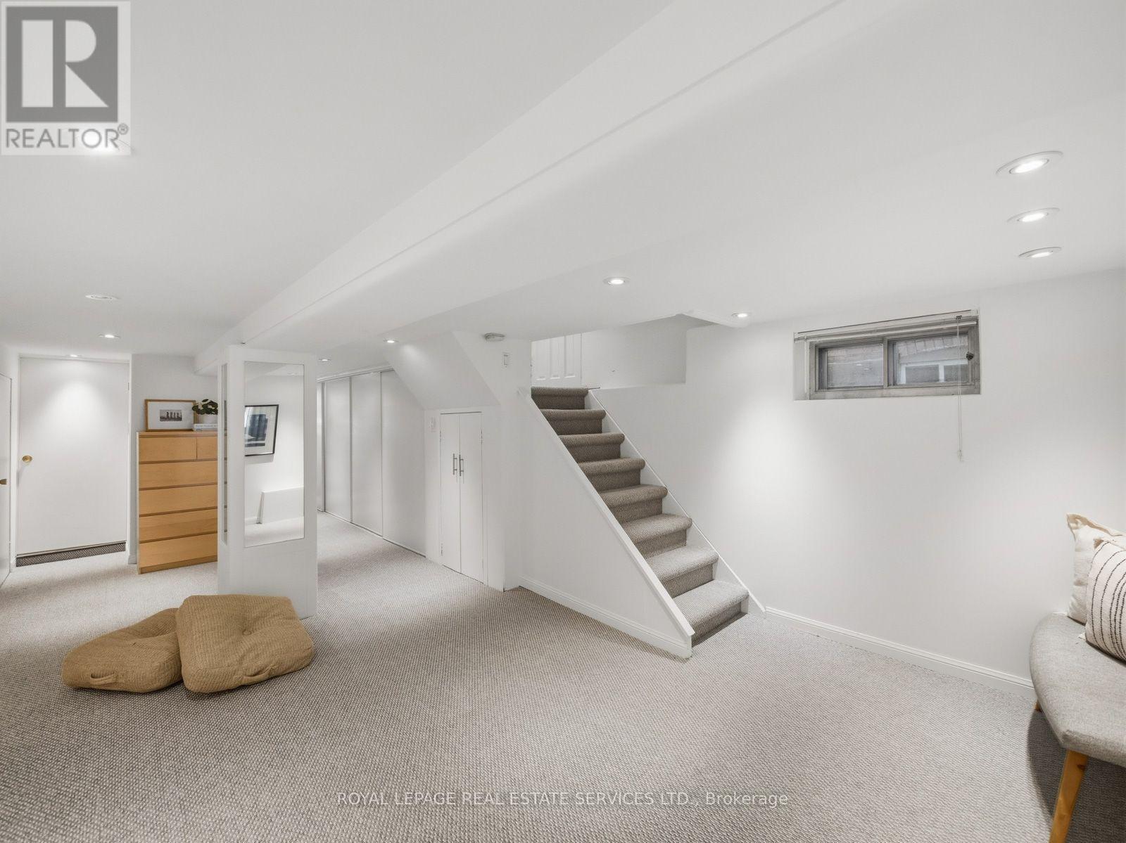 276 Durie Street, Toronto, Ontario  M6S 3G3 - Photo 32 - W13808030