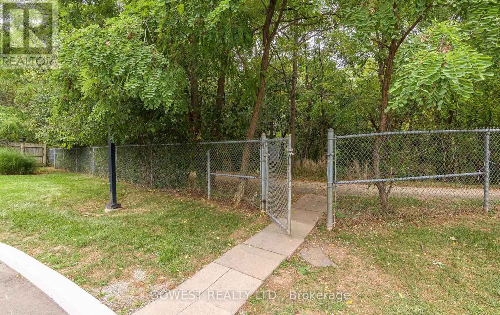 1202 - 4140 Foxwood Drive, Burlington, Ontario  L7M 4R4 - Photo 24 - W13808058