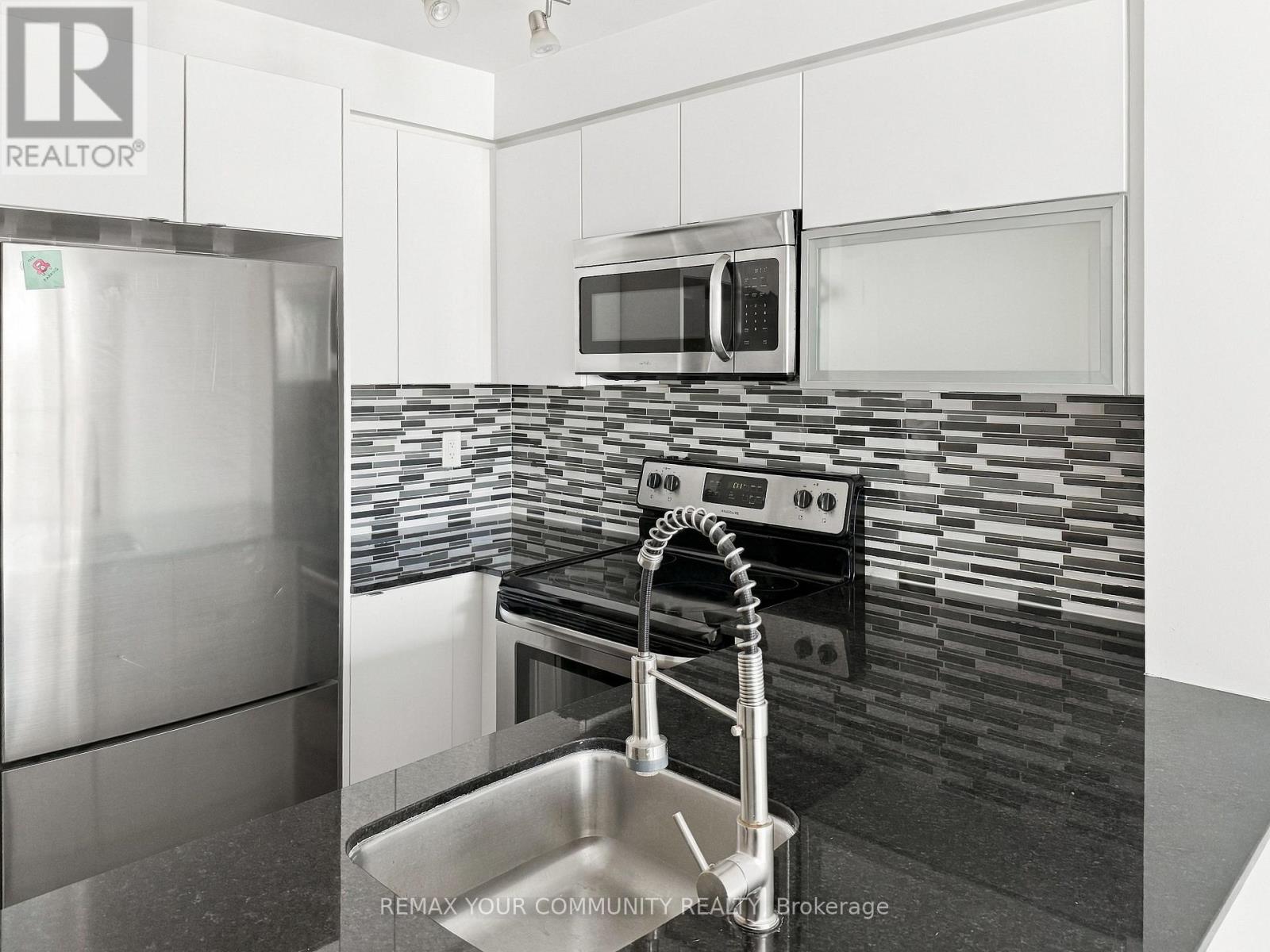 618 - 150 East Liberty Street, Toronto, Ontario  M6K 3R5 - Photo 9 - C13621346