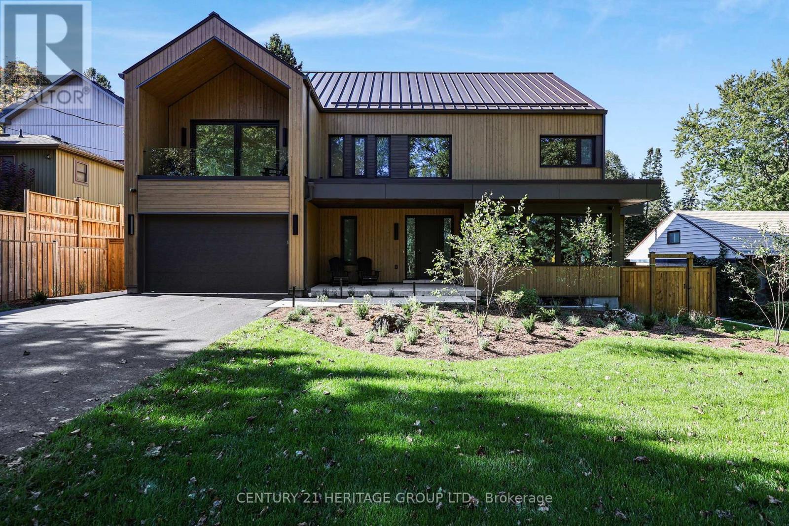71 Division Street, Guelph, Ontario  N1H 1R3 - Photo 2 - X13807972