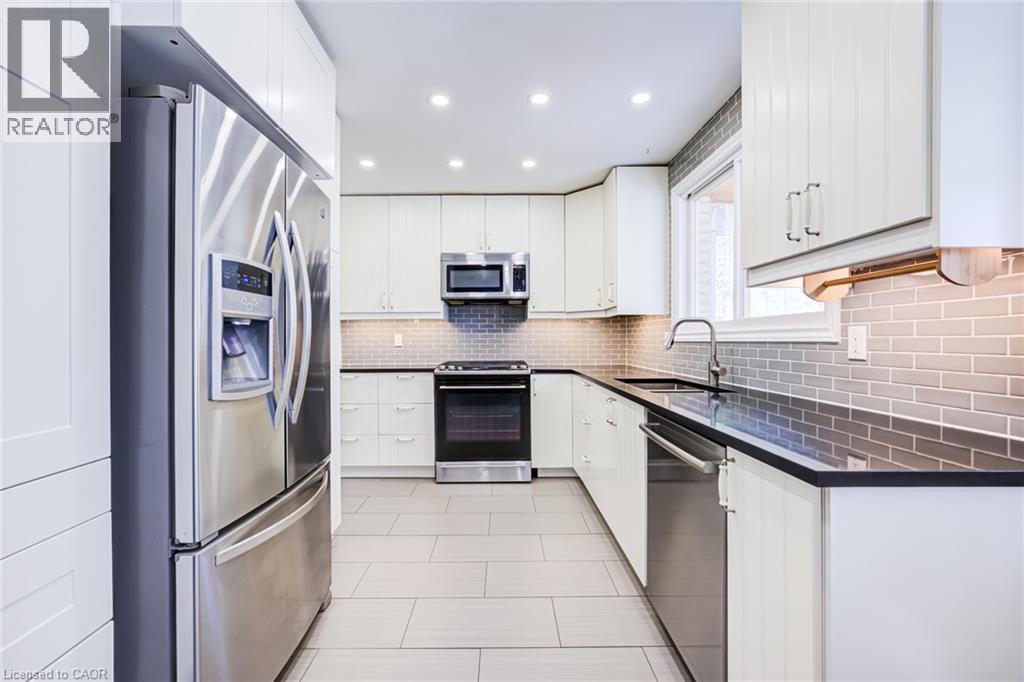 2037 Mountain Grove Avenue, Burlington, Ontario  L7P 2H8 - Photo 10 - 40863203