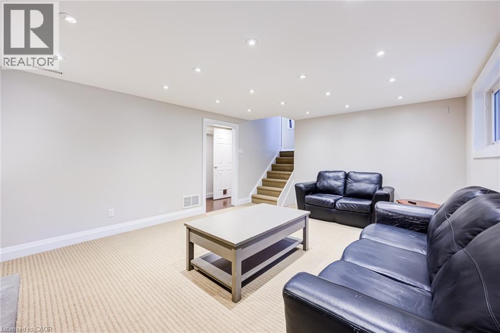 2037 Mountain Grove Avenue, Burlington, Ontario  L7P 2H8 - Photo 23 - 40863203