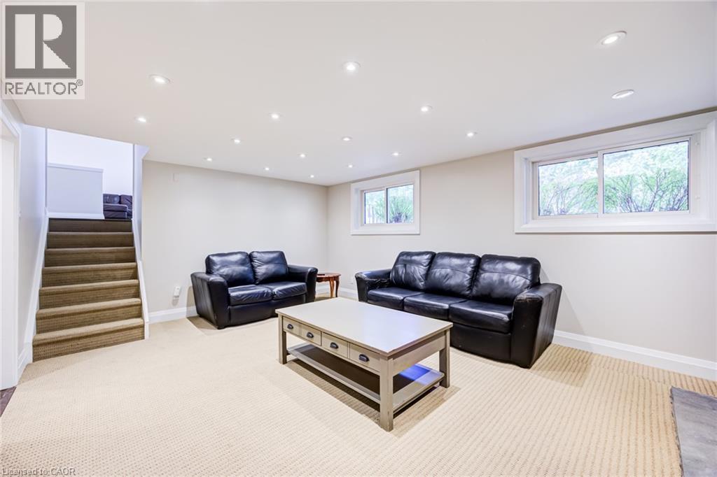 2037 Mountain Grove Avenue, Burlington, Ontario  L7P 2H8 - Photo 24 - 40863203
