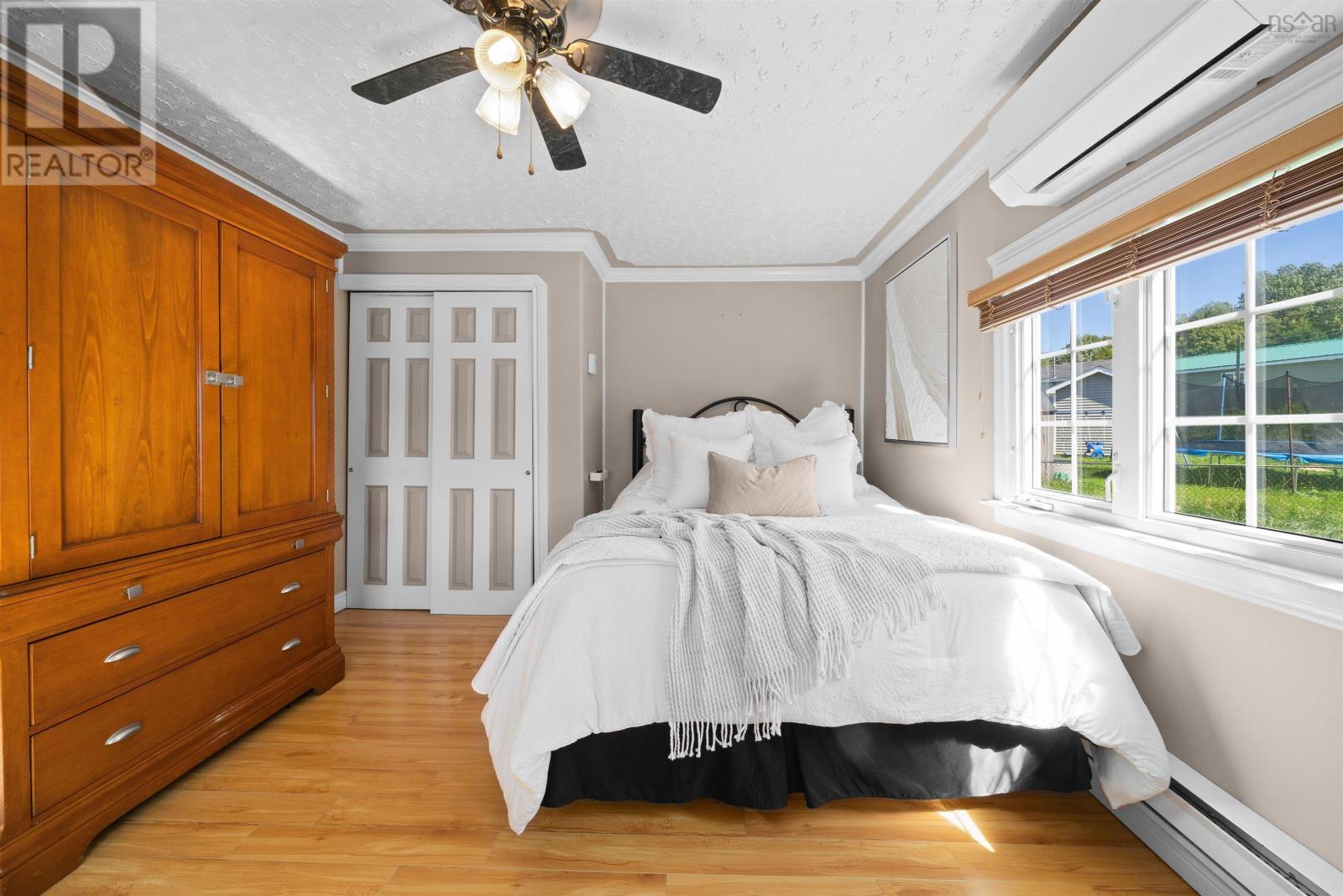 144 Hilltop Drive photo 18