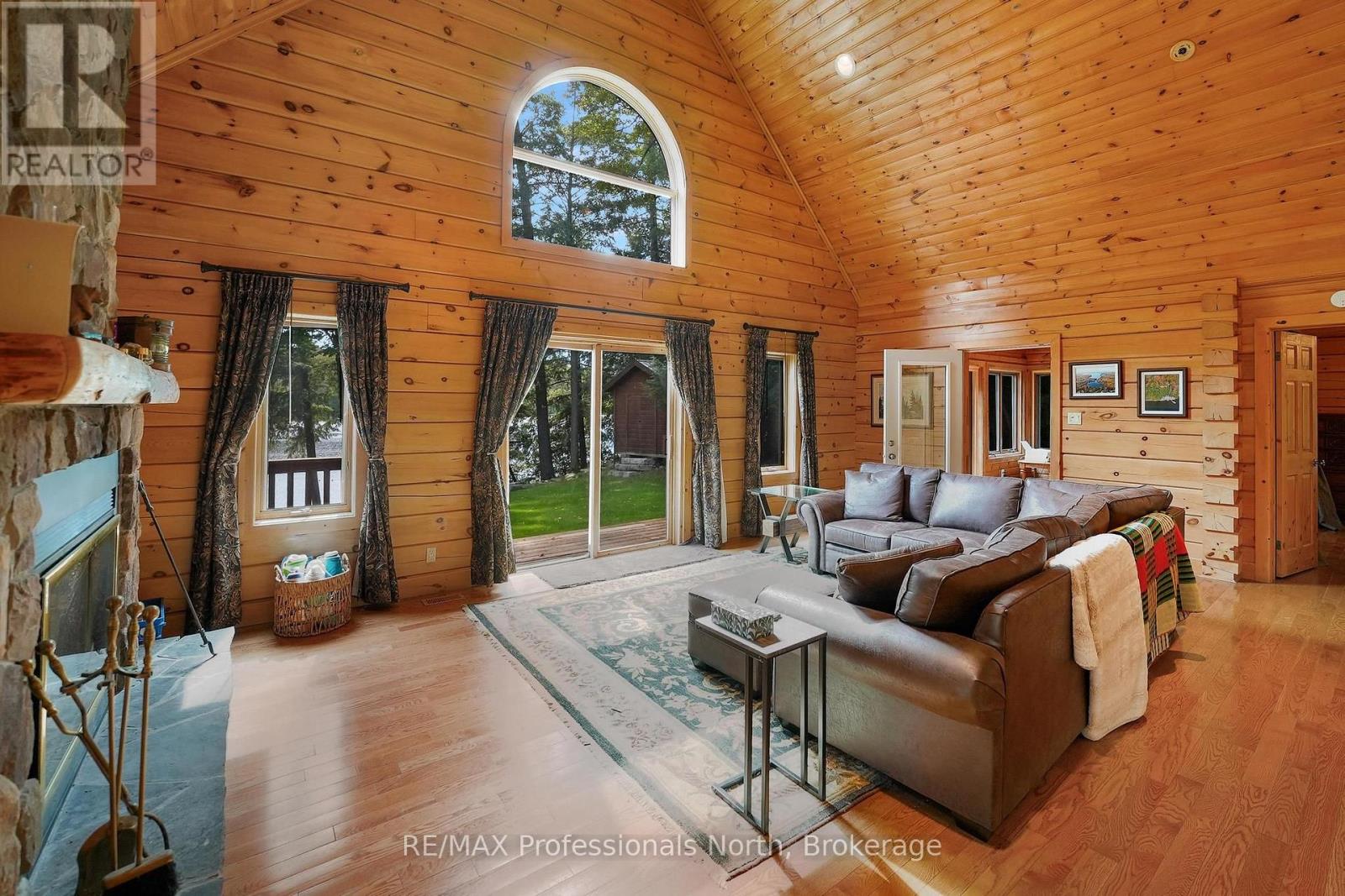 1025 Canfield Lane, Minden Hills, Ontario  K0M 2K0 - Photo 8 - X13807334