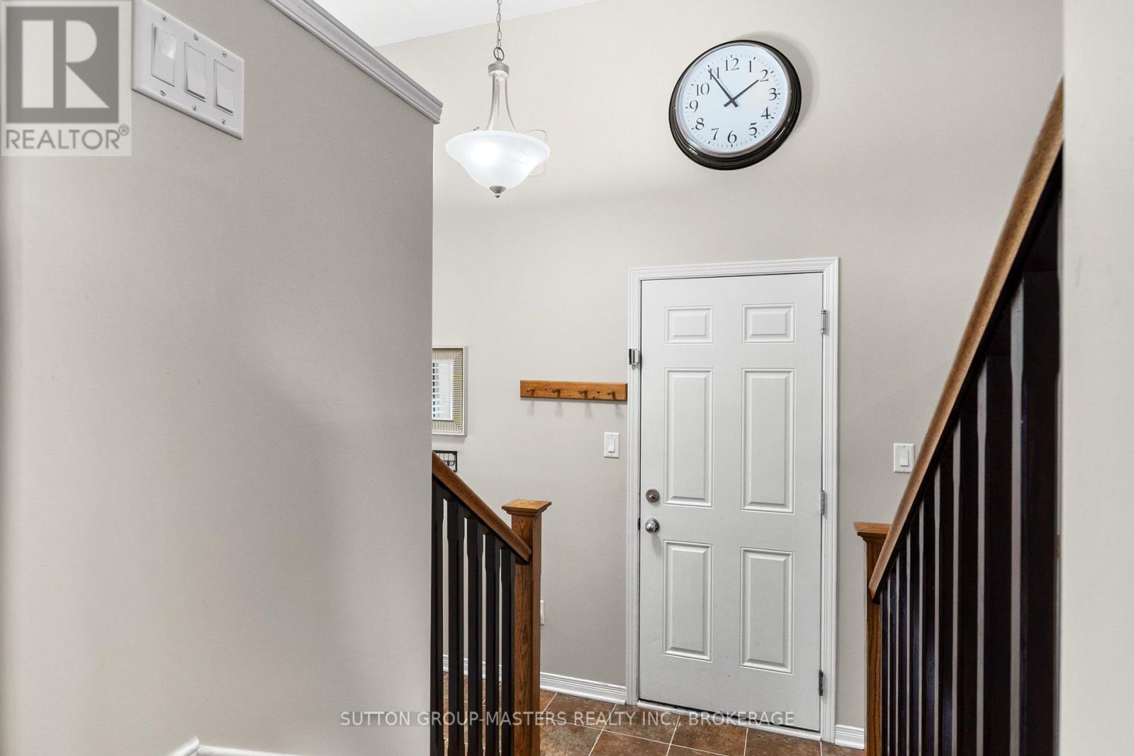 1460 Albany Drive, Kingston, Ontario  K7P 0B7 - Photo 4 - X13808090