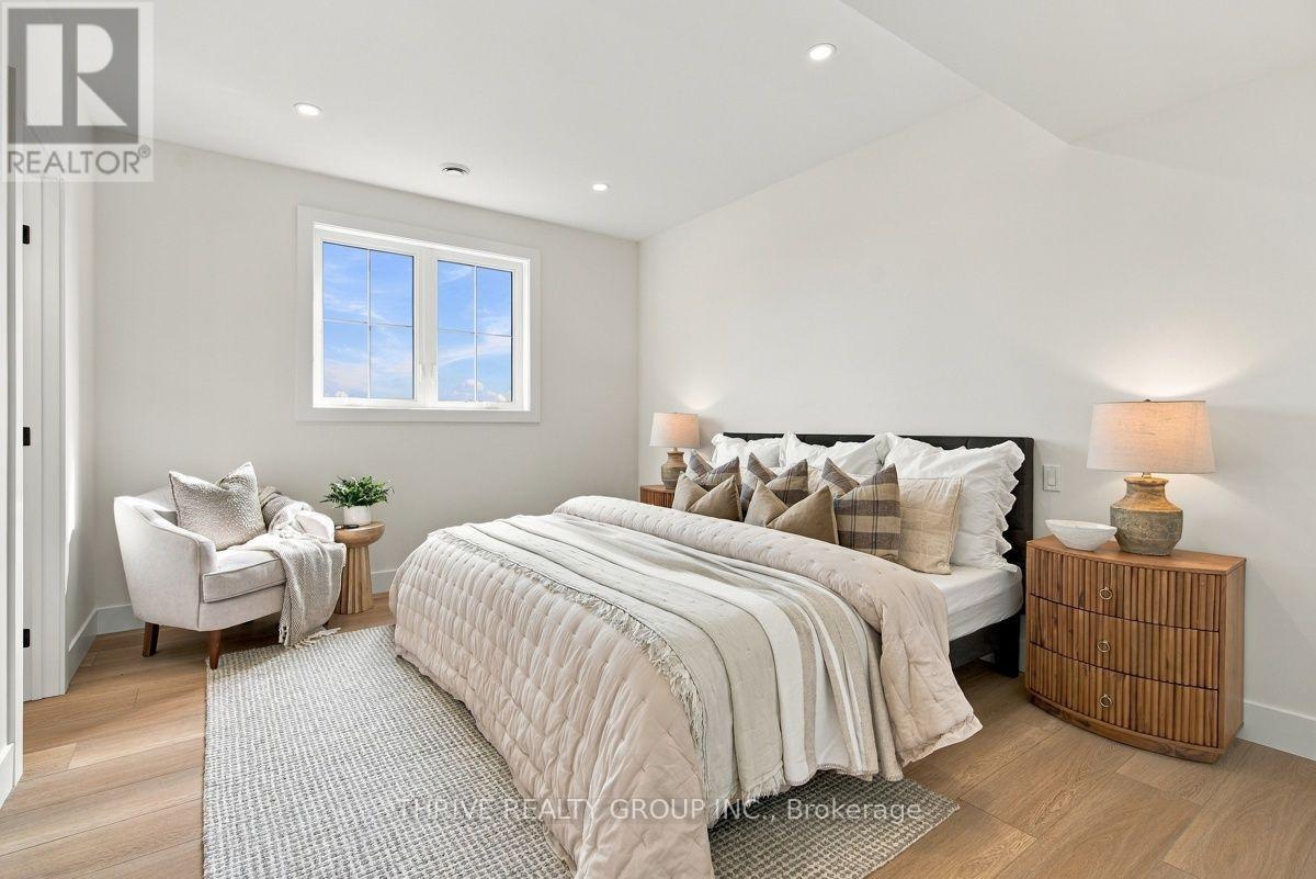 9887 Eric Street, Lambton Shores, Ontario  N0M 2N0 - Photo 17 - X13808188