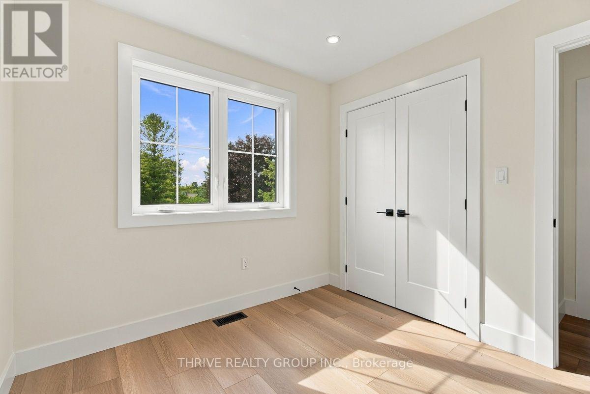 9887 Eric Street, Lambton Shores, Ontario  N0M 2N0 - Photo 36 - X13808188
