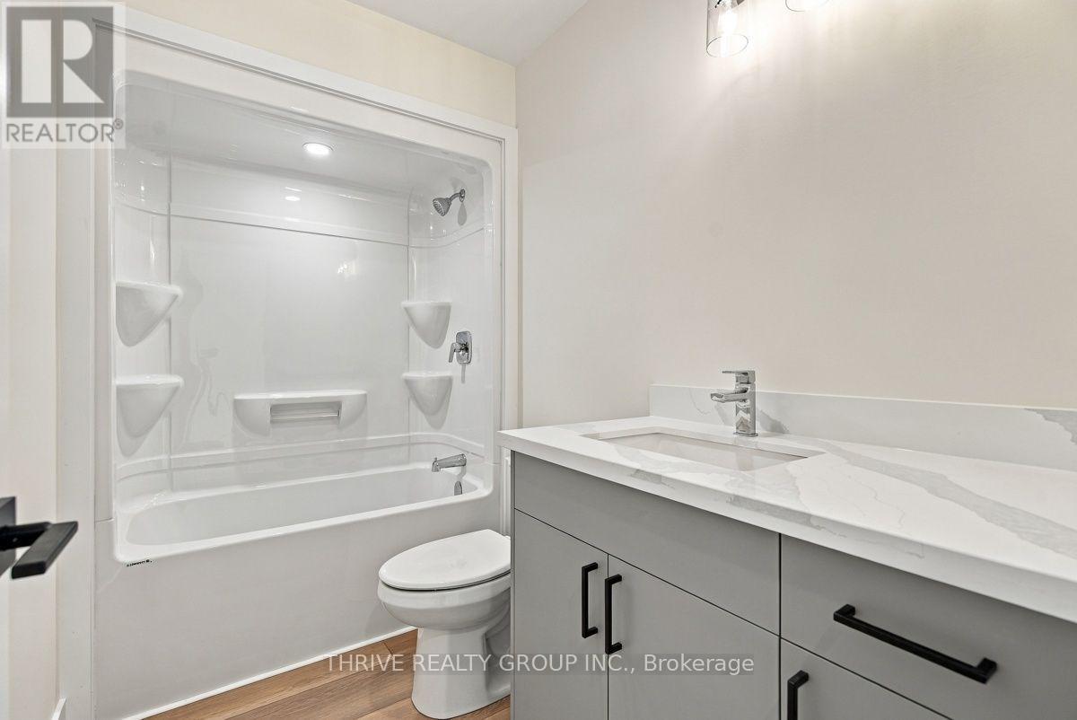 9887 Eric Street, Lambton Shores, Ontario  N0M 2N0 - Photo 37 - X13808188