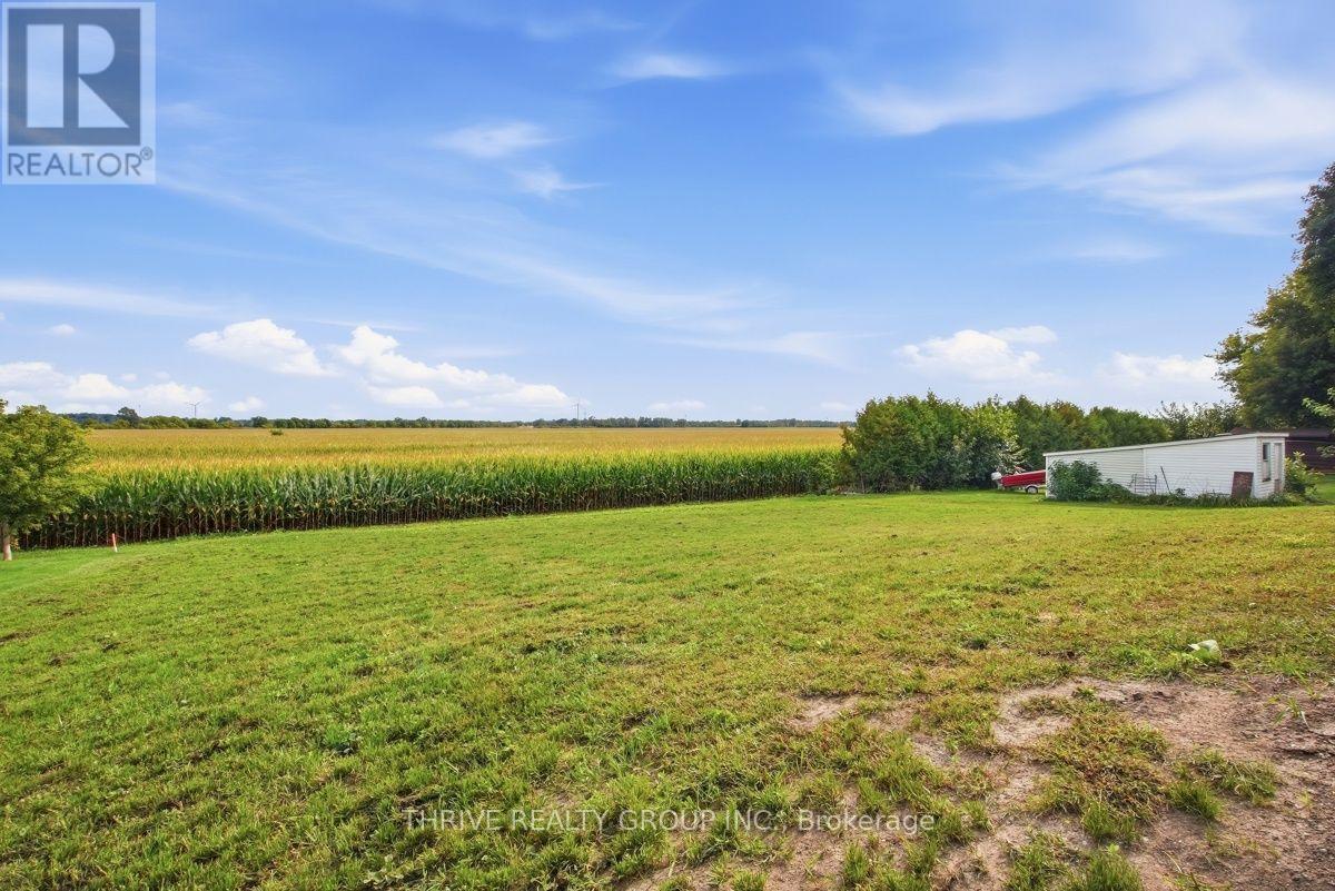 9887 Eric Street, Lambton Shores, Ontario  N0M 2N0 - Photo 44 - X13808188