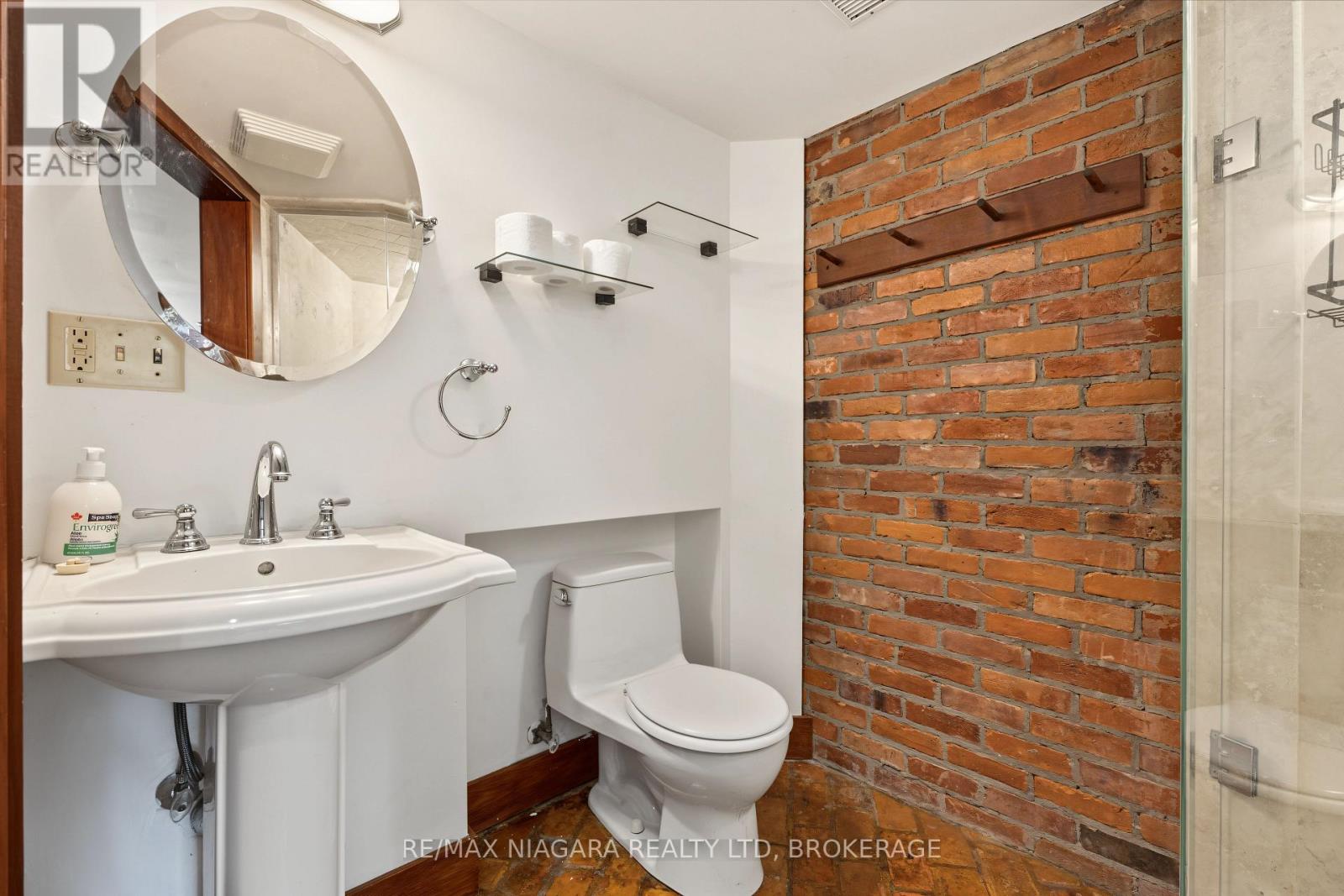 26 Friars Court, St. Catharines, Ontario  L2N 6B5 - Photo 23 - X13796688