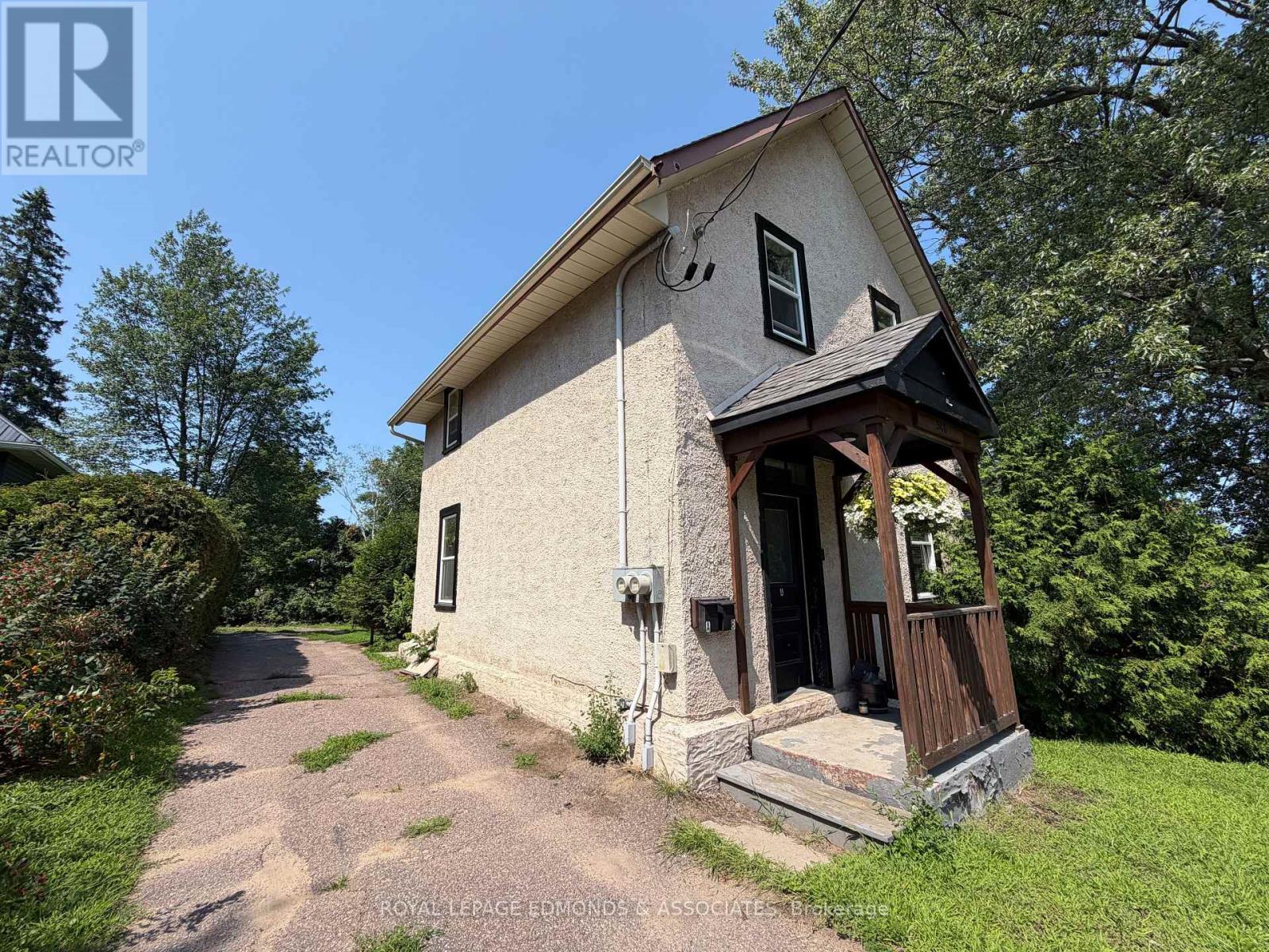 346 Trafalgar Road, Pembroke, Ontario K8A 5A9 - Photo 3 - X13808182