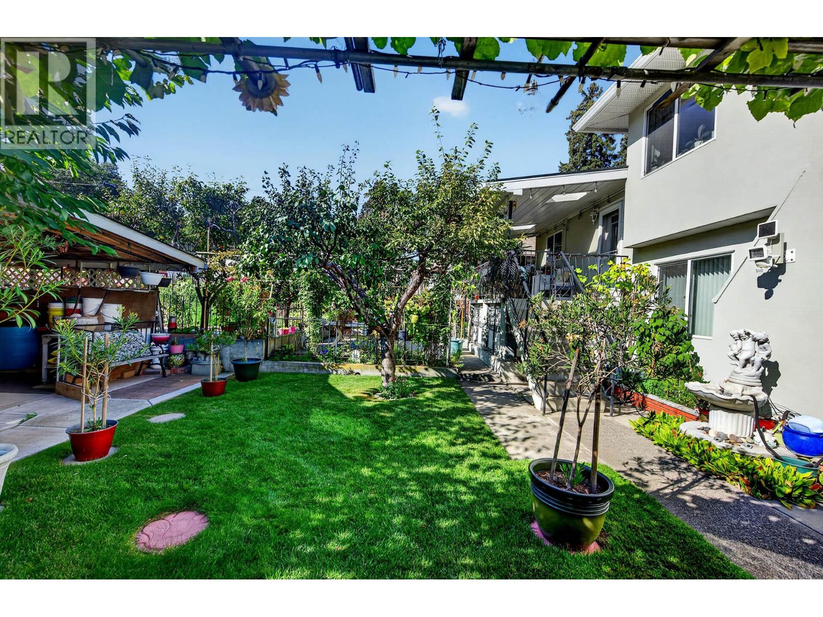 615 Dominion Street, Kamloops, British Columbia  V2C 2X6 - Photo 46 - 10401356