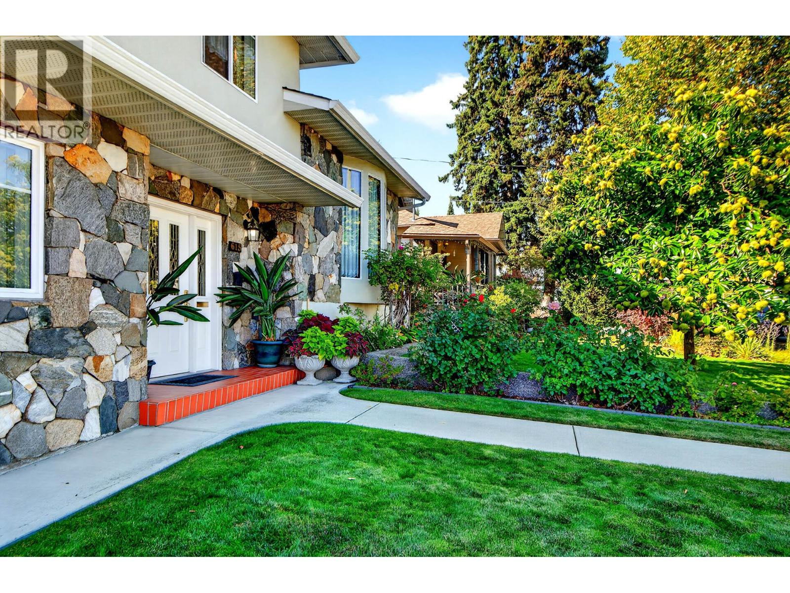 615 Dominion Street, Kamloops, British Columbia  V2C 2X6 - Photo 41 - 10401356