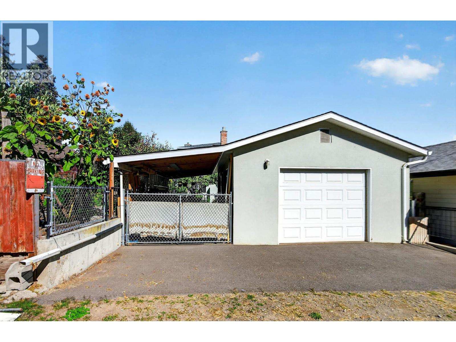 615 Dominion Street, Kamloops, British Columbia  V2C 2X6 - Photo 61 - 10401356