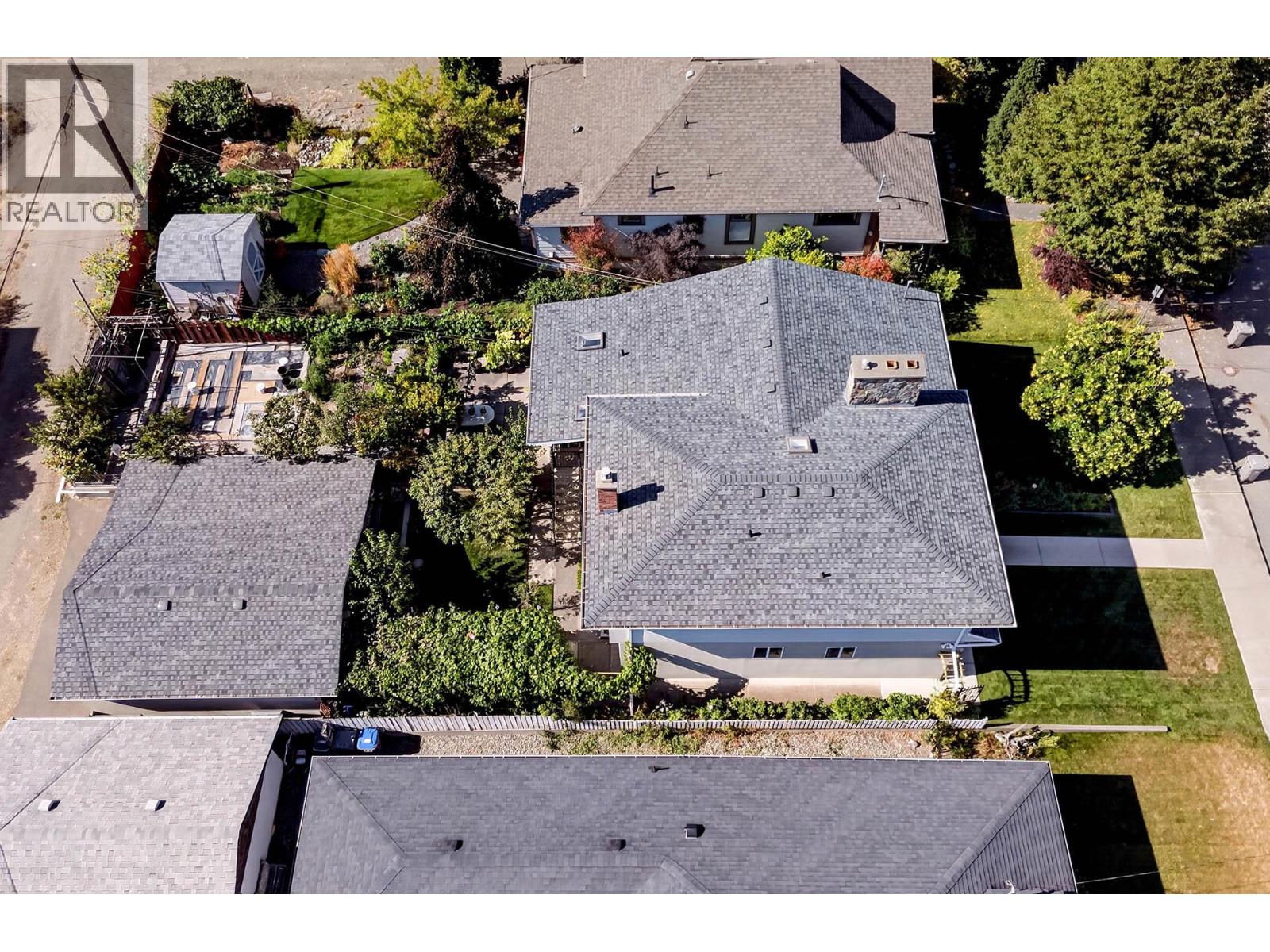 615 Dominion Street, Kamloops, British Columbia  V2C 2X6 - Photo 37 - 10401356