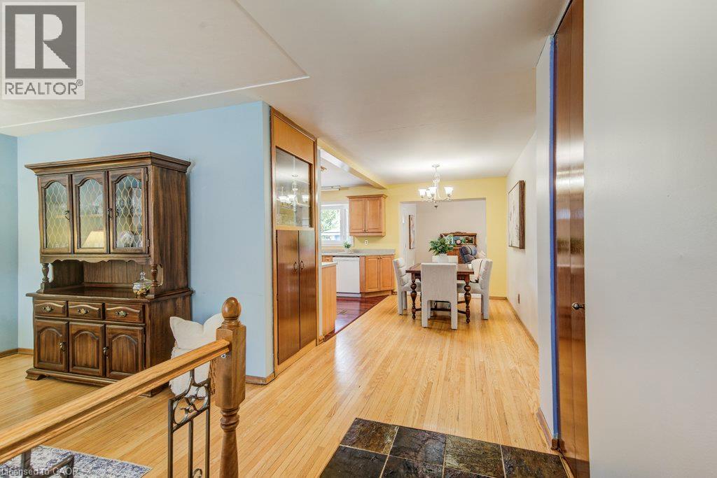 507 Manchester Road, Kitchener, Ontario  N2B 1A7 - Photo 5 - 40853424