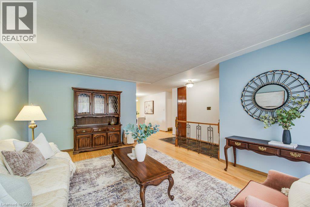 507 Manchester Road, Kitchener, Ontario  N2B 1A7 - Photo 8 - 40853424