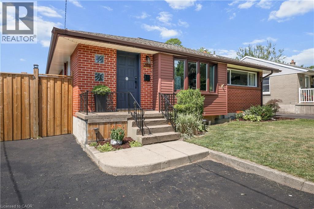 203 Merlin Crescent, London, Ontario  N5W 5A2 - Photo 3 - 40861576