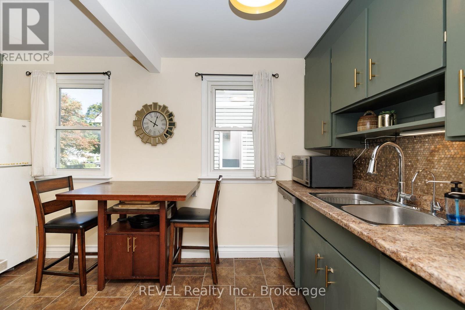 5608 Glamis Crescent, Niagara Falls (Hospital), Ontario L2G 1G3 - Photo 12 - X13808104