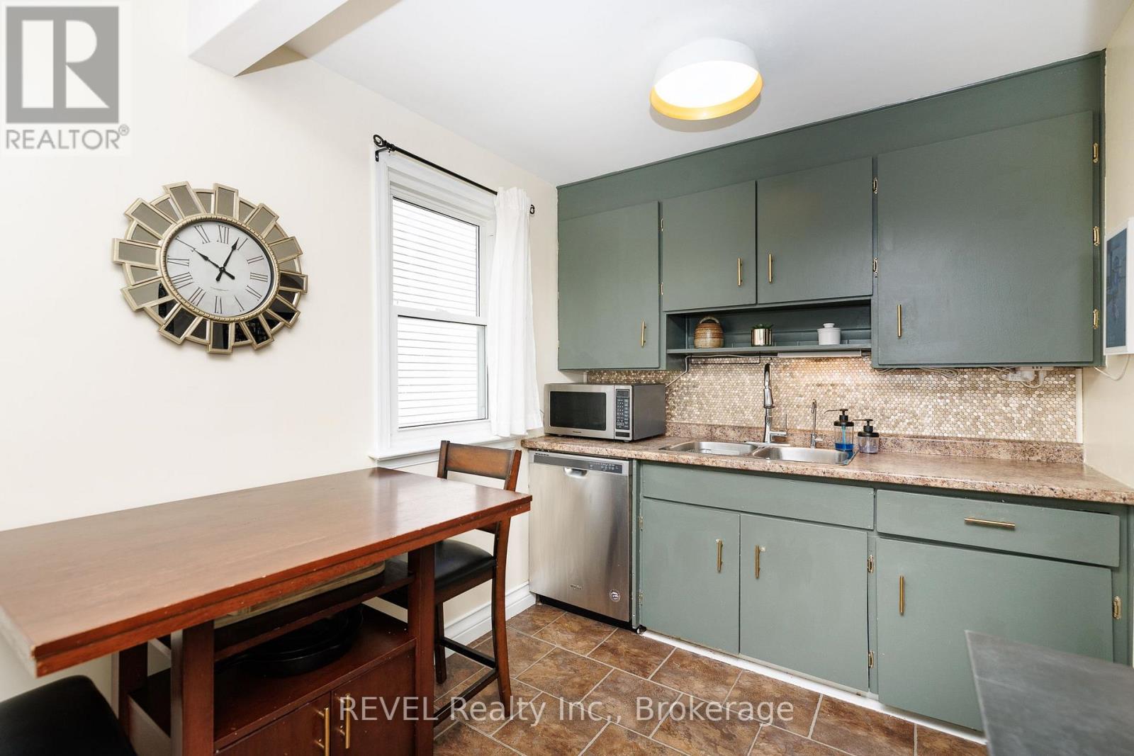 5608 Glamis Crescent, Niagara Falls (Hospital), Ontario L2G 1G3 - Photo 14 - X13808104