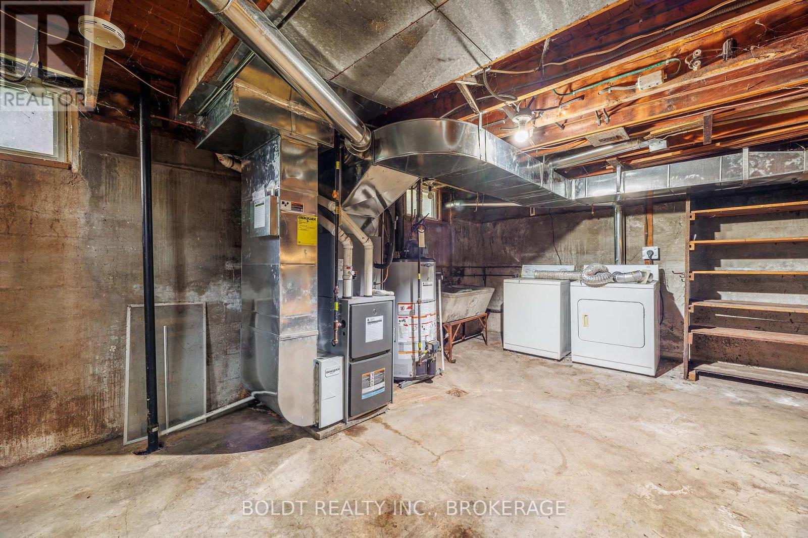 35 Regent Street, Thorold, Ontario  L2V 1T5 - Photo 20 - X13808190