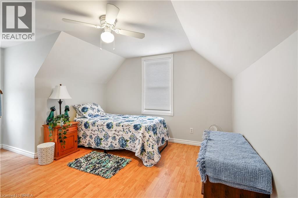 24 Elliott Avenue, Brantford, Ontario  N3T 1E5 - Photo 27 - 40864719