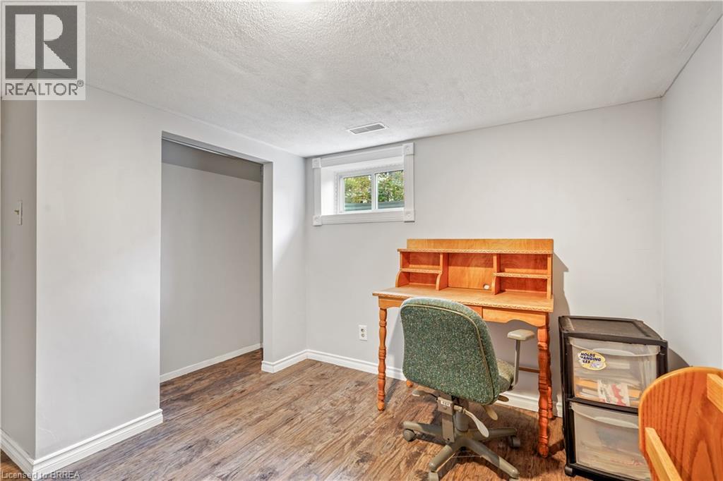 24 Elliott Avenue, Brantford, Ontario  N3T 1E5 - Photo 33 - 40864719