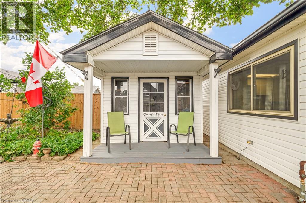 24 Elliott Avenue, Brantford, Ontario  N3T 1E5 - Photo 45 - 40864719