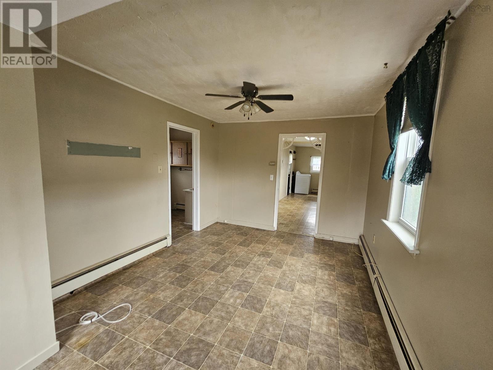 10 Manning Street, North Sydney, Nova Scotia  B2A 1Z5 - Photo 10 - 202623898