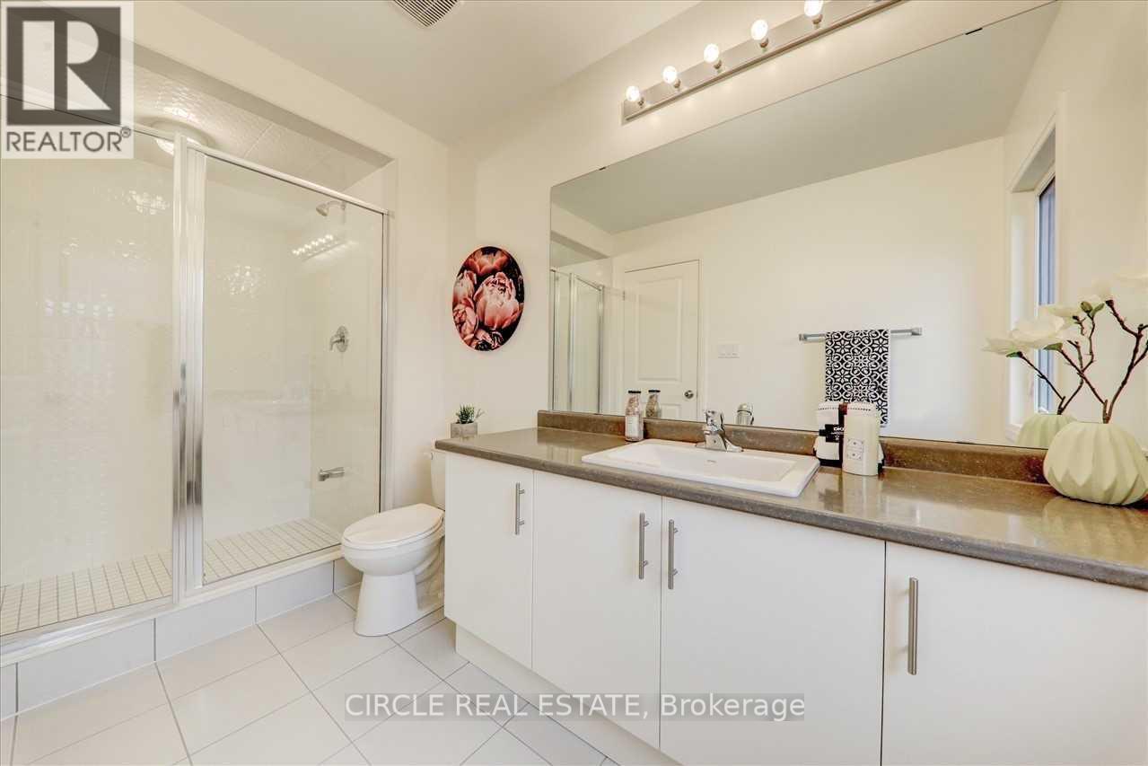 14 CLIPPER LANE photo 43
