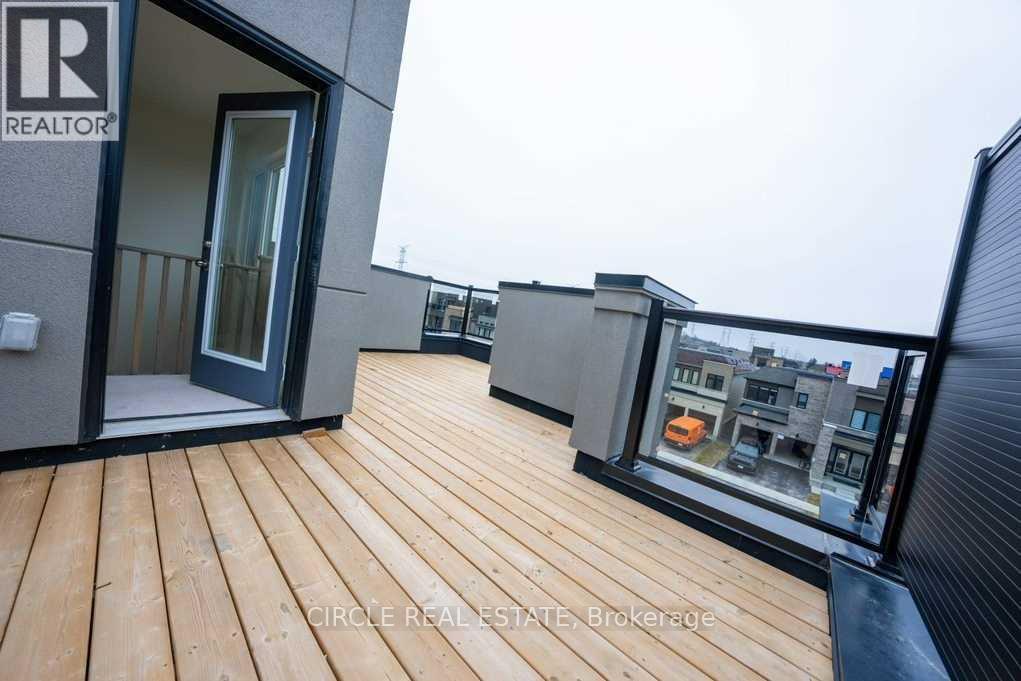 14 CLIPPER LANE photo 9