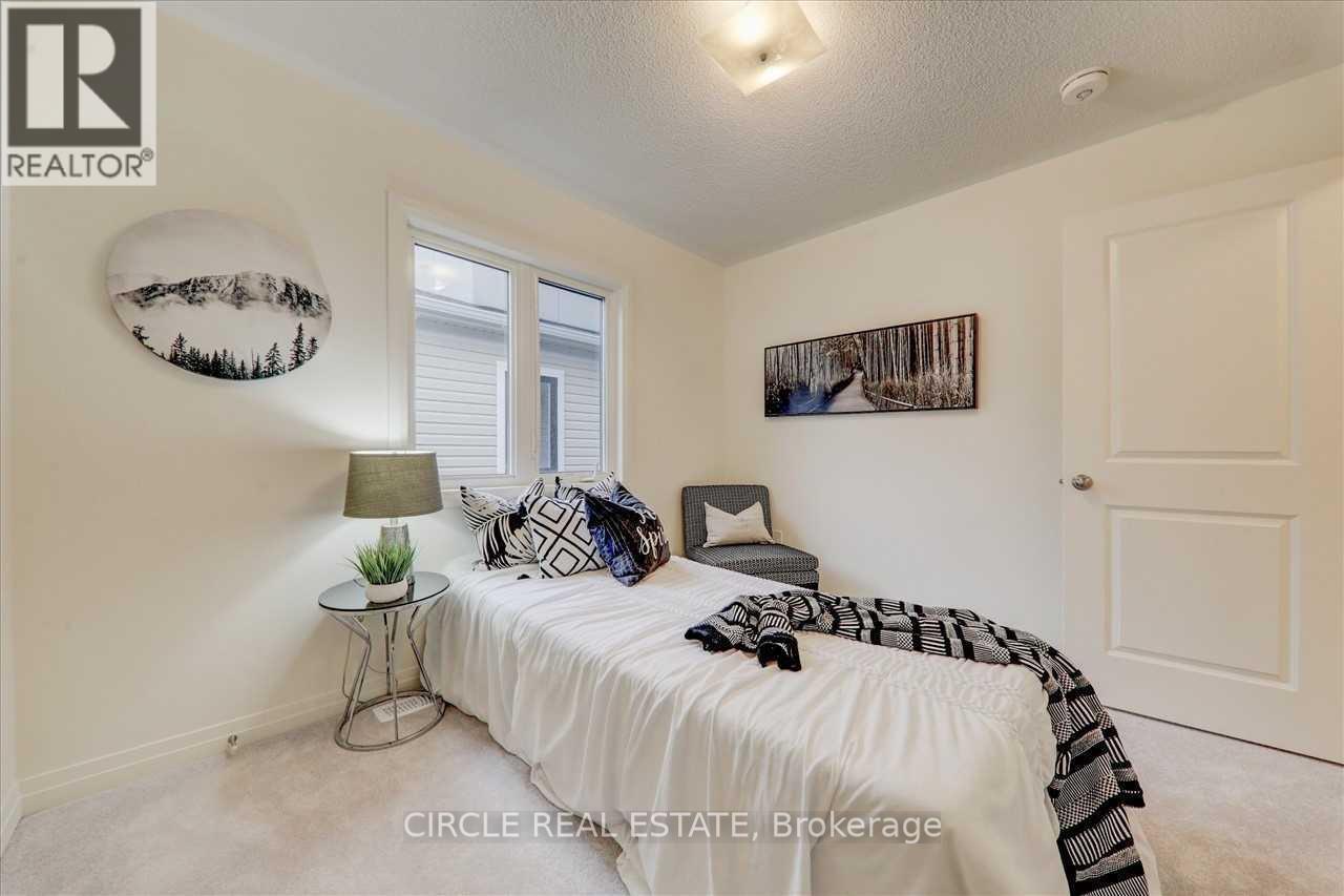 14 CLIPPER LANE photo 35