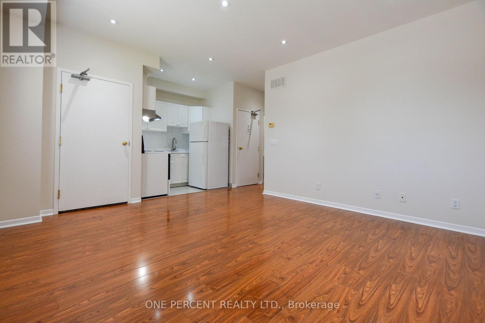 204 Sheppard Avenue W, Toronto, Ontario  M2N 1N1 - Photo 7 - C13808146