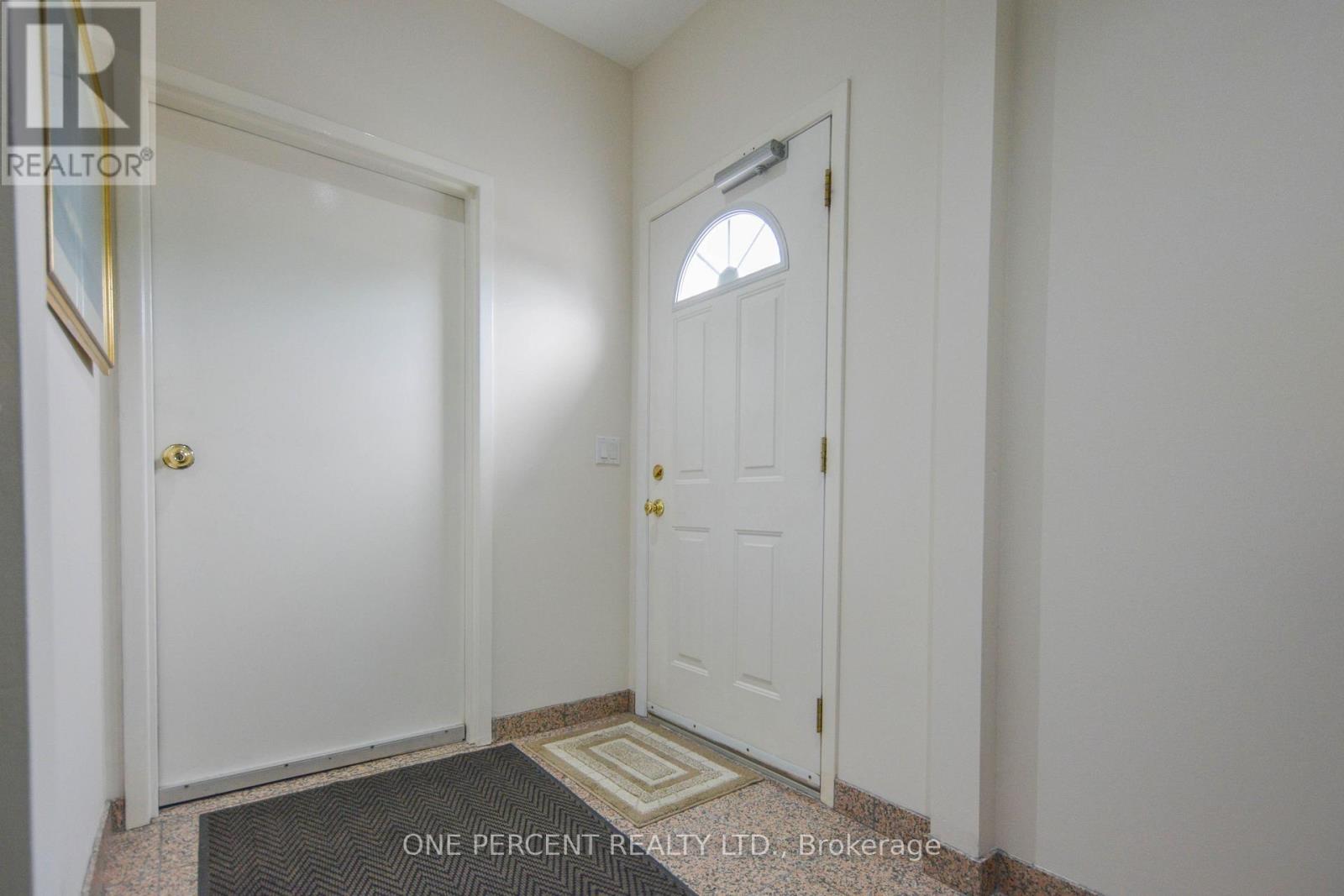 204 Sheppard Avenue W, Toronto, Ontario  M2N 1N1 - Photo 5 - C13808150