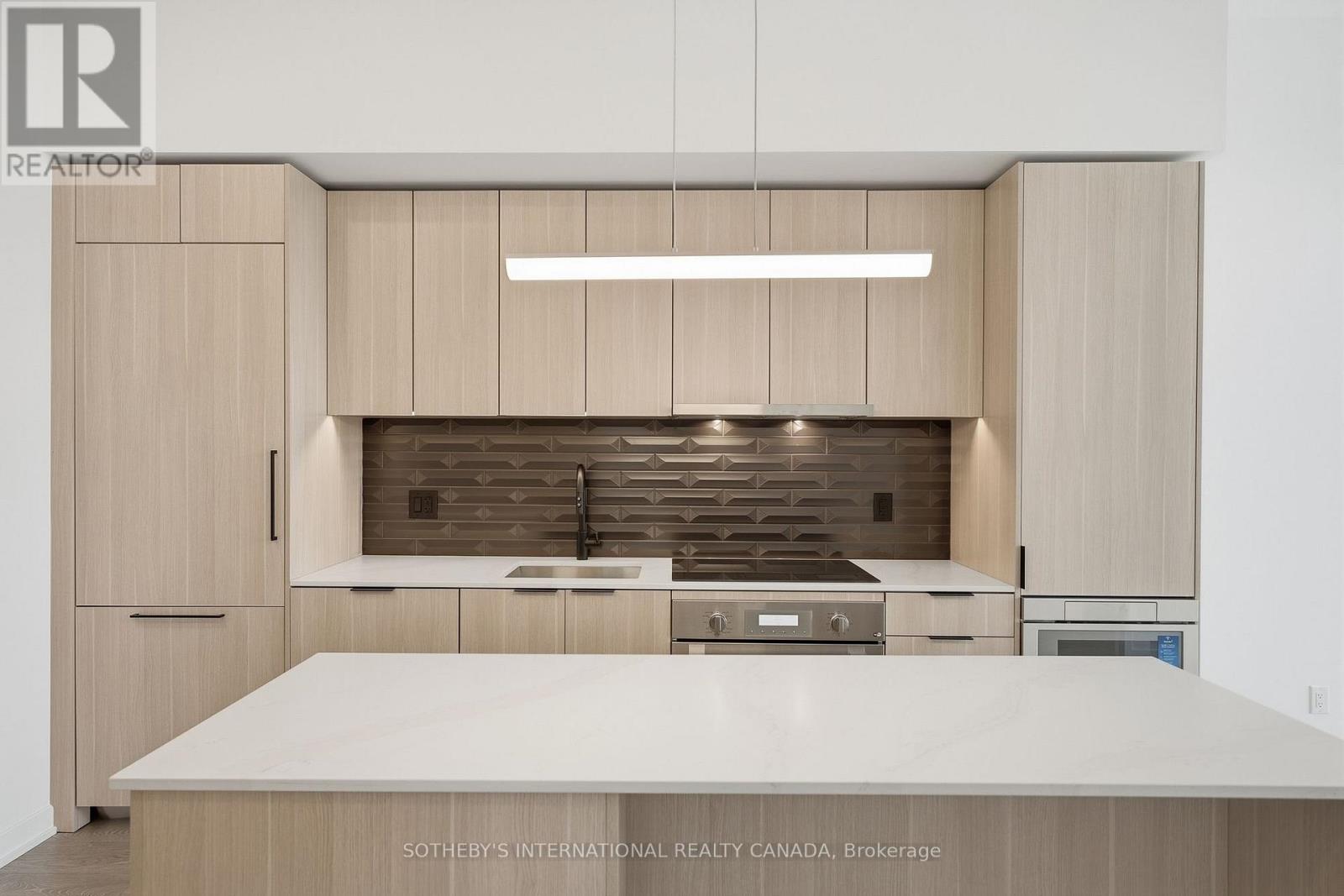 Ph01 - 88 Bathurst Street, Toronto, Ontario  M5V 0W8 - Photo 6 - C13808186