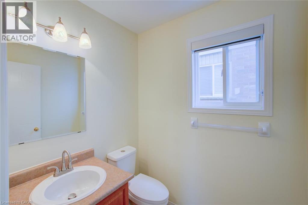 11 Kroeger Crescent, Cambridge, Ontario  N3C 4J7 - Photo 5 - 40863380