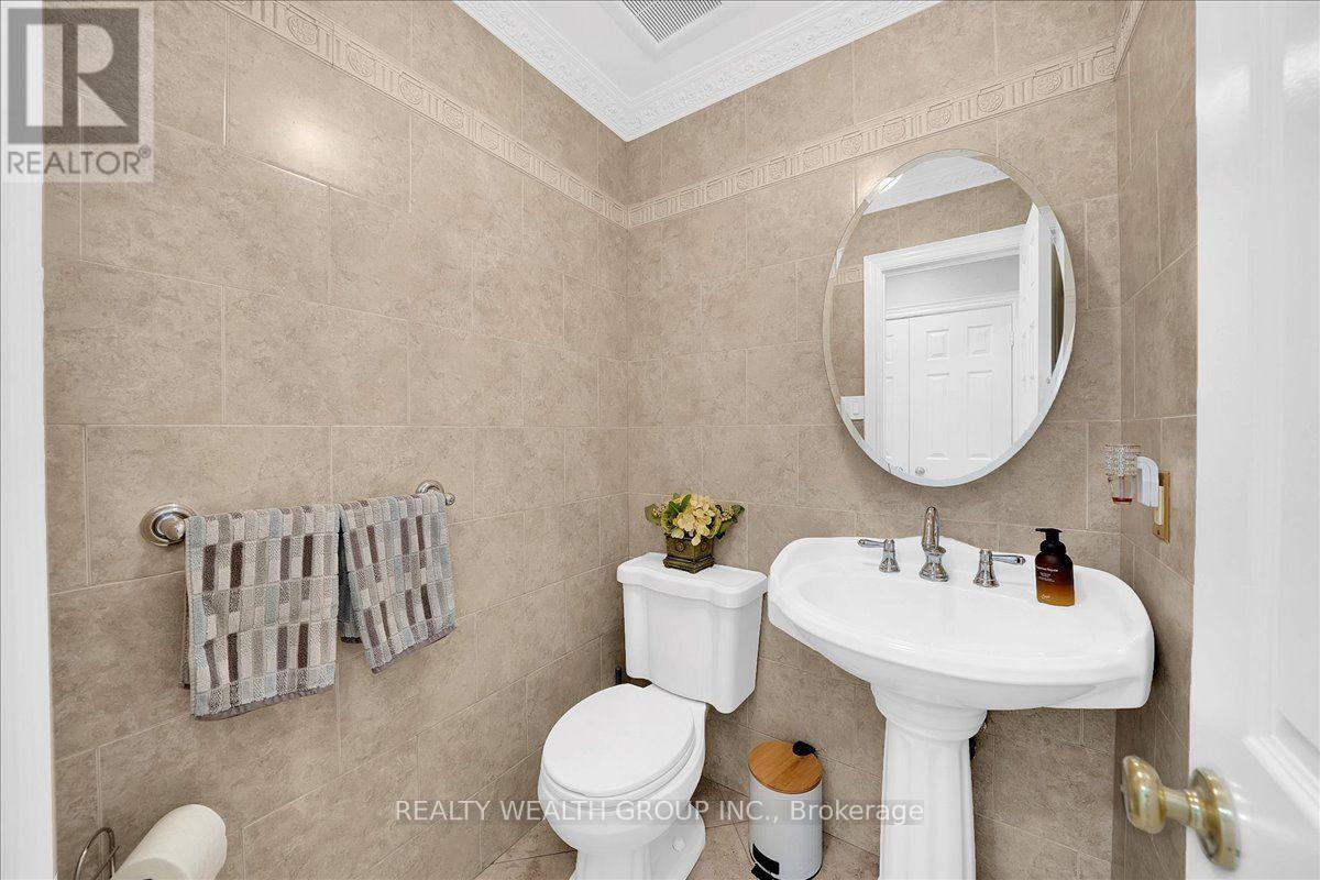 1576 Saugeen Drive, Pickering, Ontario  L1V 6K8 - Photo 26 - E13808166