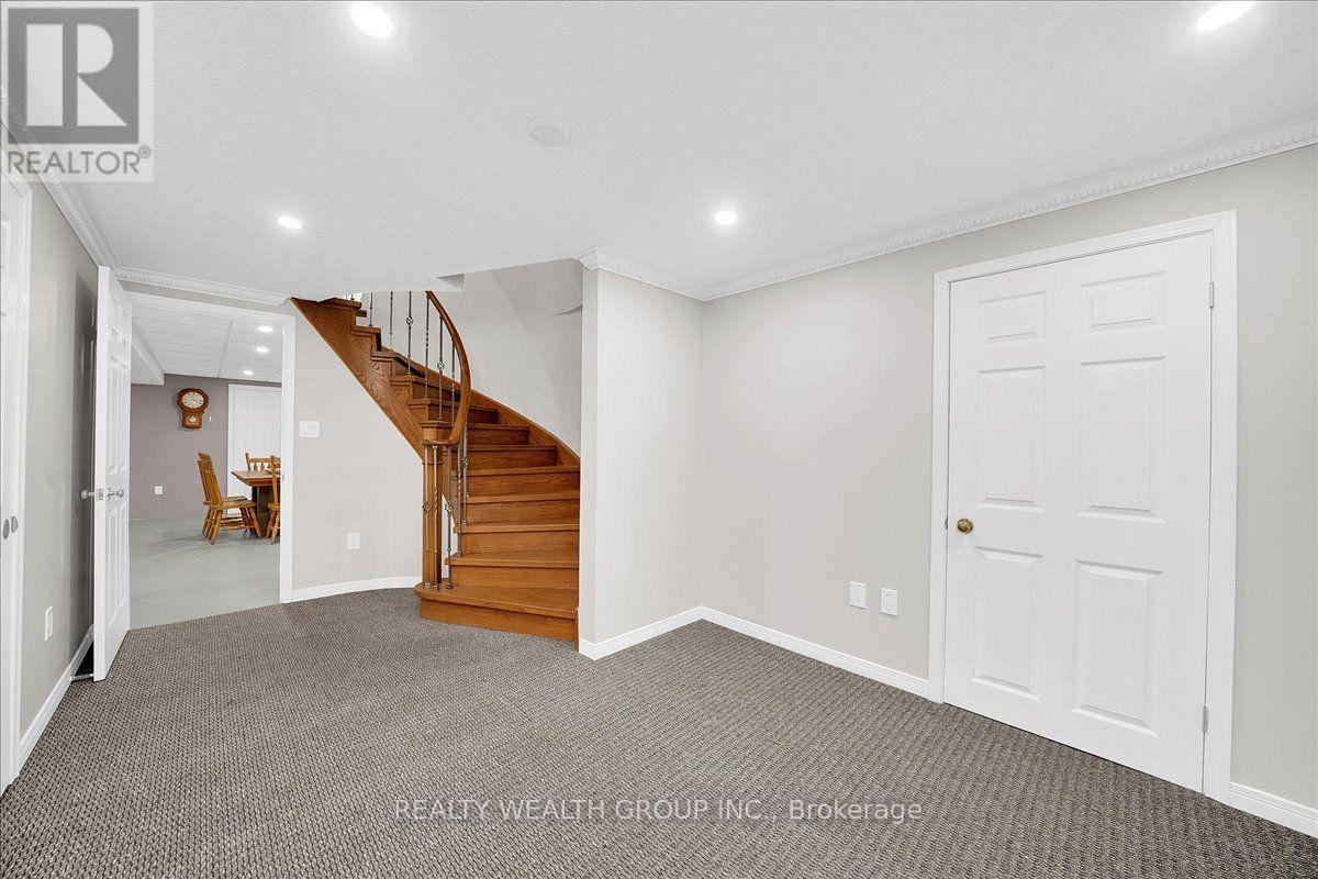 1576 Saugeen Drive, Pickering, Ontario  L1V 6K8 - Photo 28 - E13808166