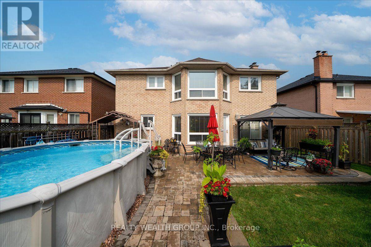 1576 Saugeen Drive, Pickering, Ontario  L1V 6K8 - Photo 37 - E13808166