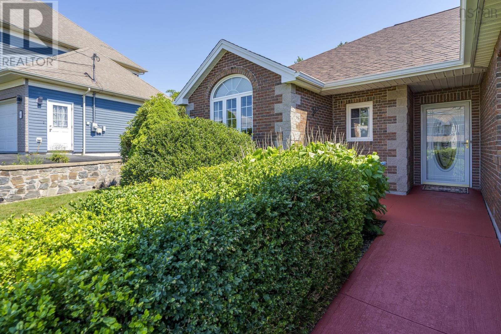 58 Longard Drive, Timberlea, Nova Scotia  B3T 2E1 - Photo 3 - 202623889