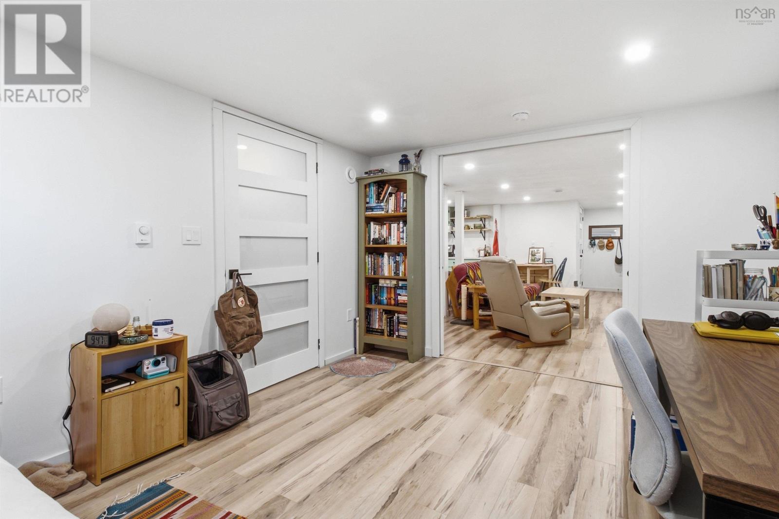65/67 Joyce Court, Lake Echo, Nova Scotia  B3E 1A8 - Photo 29 - 202623902