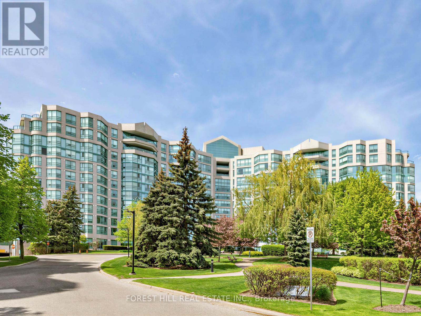 306 - 7905 Bayview Avenue, Markham (Aileen-Willowbrook), Ontario  L3T 7N3 - Photo 1 - N13808112