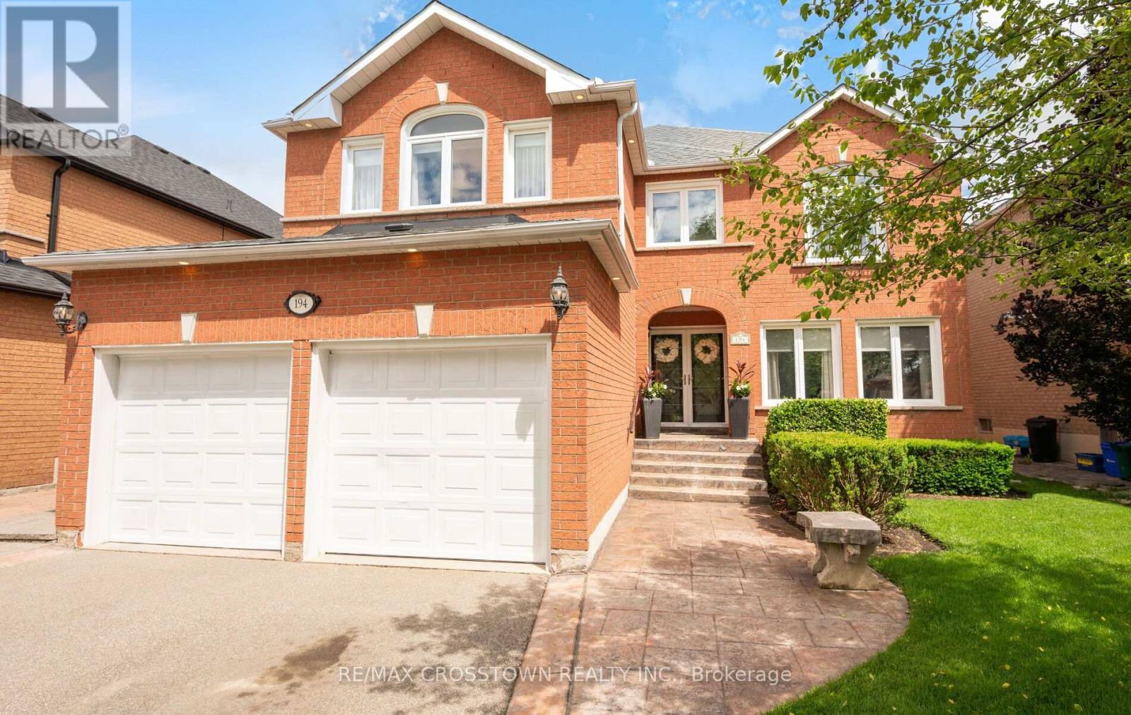 194 CAPRONI DRIVE, Vaughan, Ontario